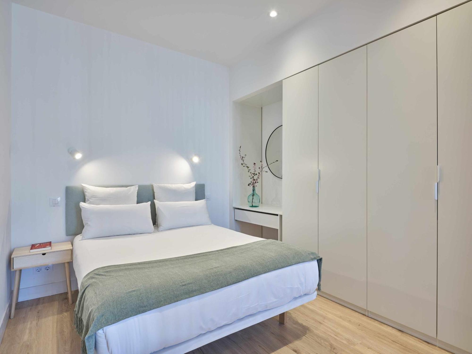Paseo Suites Hotel 마드리드 객실 사진